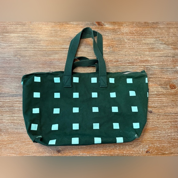 BAGGU Handbags - BAGGU EXTRA LARGE CANVAS CLOUD TOTE TRAVEL BAG